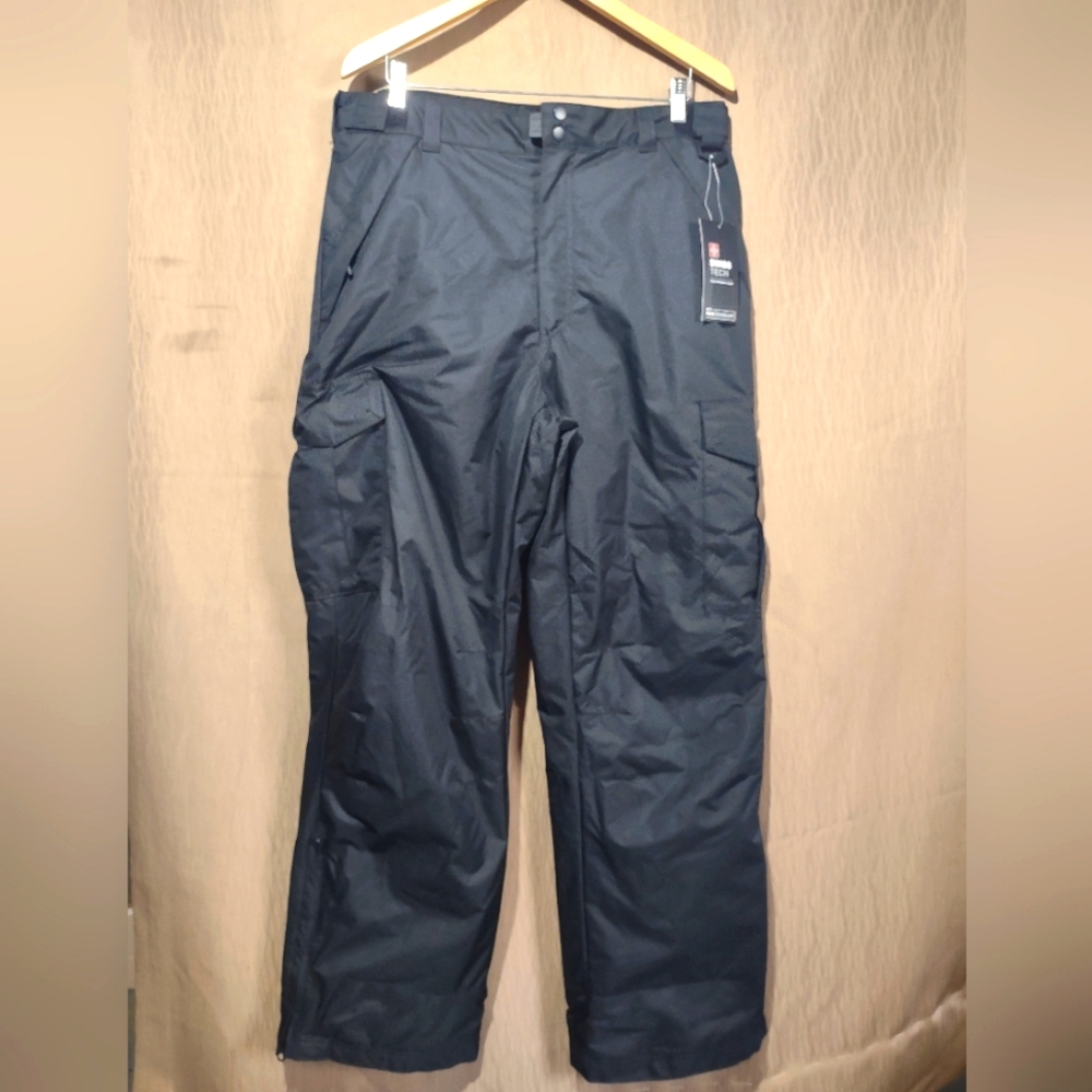 Swiss Tech Utility Cargo Pants